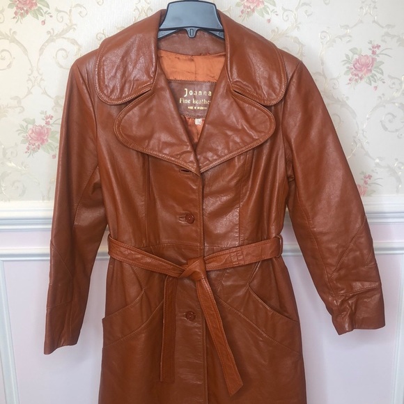 Vintage 1960’s-1970’s Long Leather Coat Size 16 Women’s is a 10 in today’s size